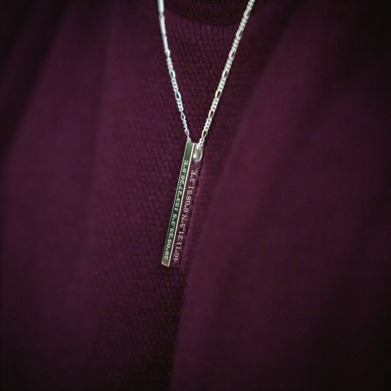Men's Square Bar Necklace with Engraving
