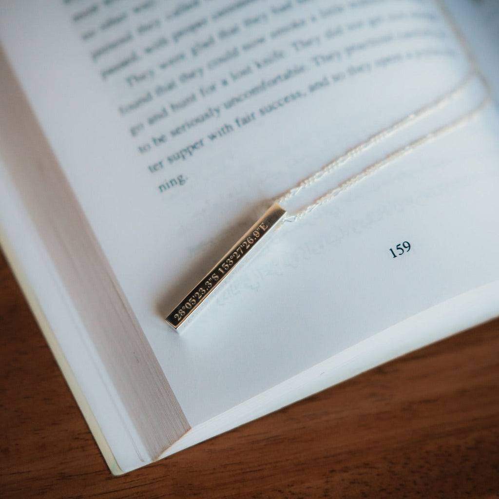 Men's Square Bar Necklace with Engraving