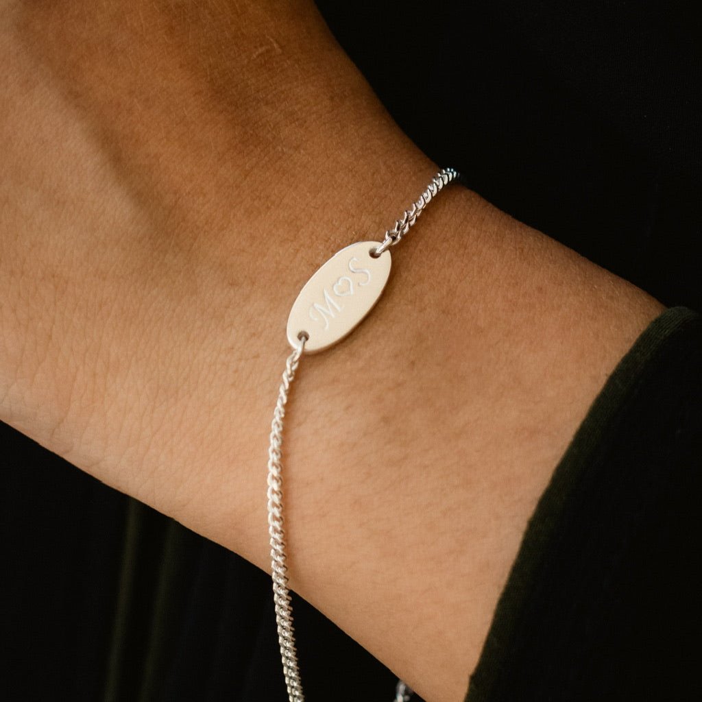 Bracelet for Women in Oval Shape